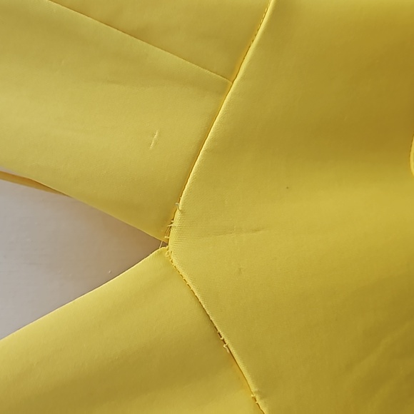 Sexy yellow dress - Picture 3 of 3